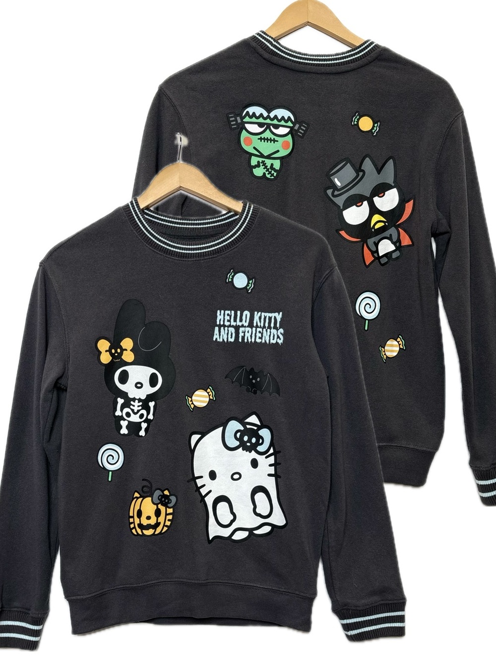 Hello Kitty & Friends Graphic Halloween Characters Sweatshirt Womens Size XXS